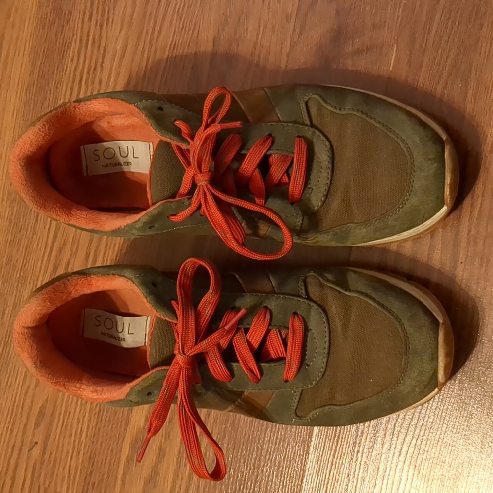 Soul Naturalizer sneakers
